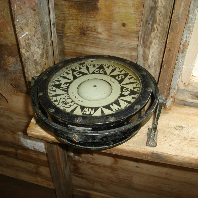 Kompás úr Hauk ÞH 35